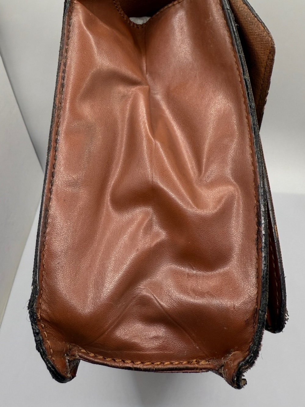 LOUIS VUITTON MONCEAU MONOGRAM BAG! - Picture 8 of 17